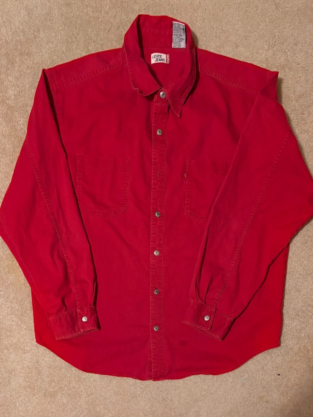 Levi’sJeans LS button down men shirt red Christmas roomy